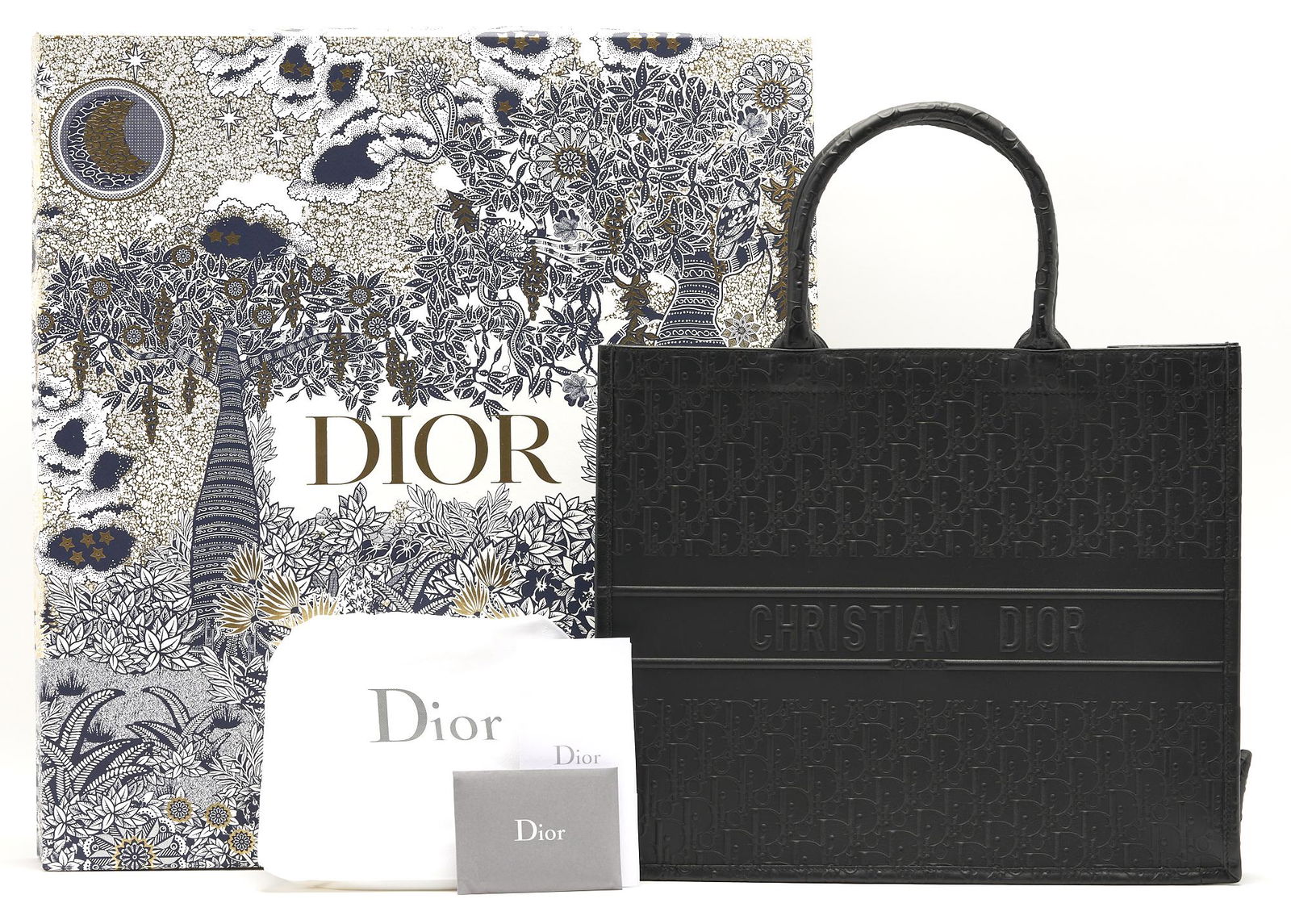 DIOR BOOK TOTE Beige Jute Canvas Embroidered with Dior Union Motif thecashiervn #40 DIOR BOOK TOTE Beige Jute Canvas Embroidered with Dior Union Motif thecashiervn